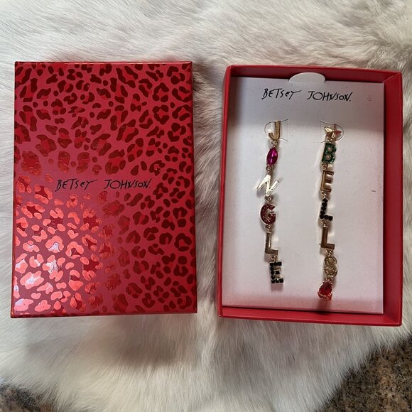 Betsey Johnson NWT Festive "Jingle Bells" Spell out Typography Long Drop Earring - Picture 2 of 5